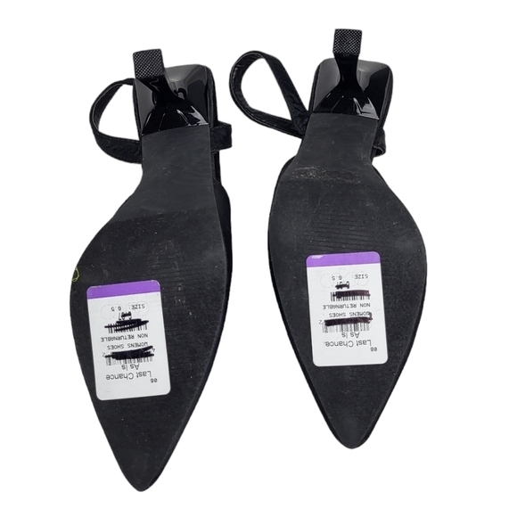 chase & chloe Chantal-2 Pointed Toe Heels - Picture 3 of 5